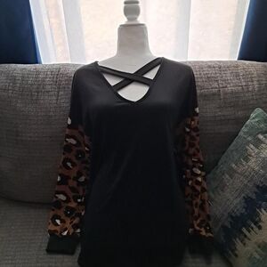 Elegant Black and Leopard Print Long Sleeve Top